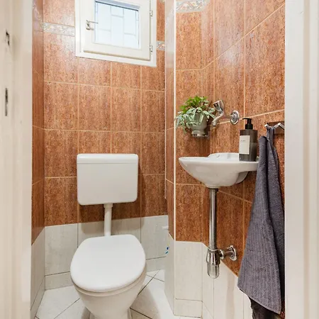 Apartament Magnificent 3br With Balcony By Dohany Synalogue Budapesta