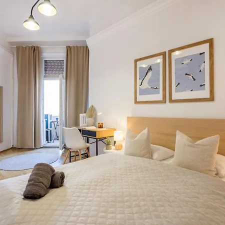 Apartmán Magnificent 3br With Balcony By Dohany Synalogue Budapešť