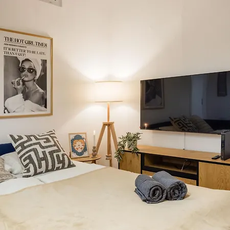 Magnificent 3br With Balcony By Dohany Synalogue Budapešť