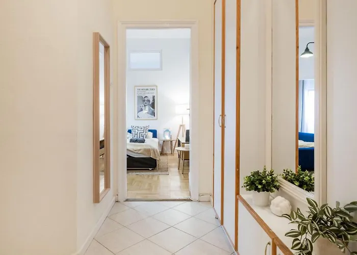 Magnificent 3br With Balcony By Dohany Synalogue *