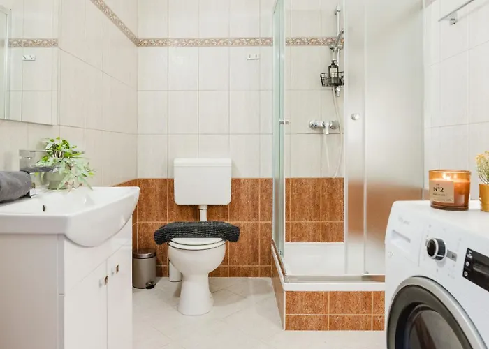 Apartmán Magnificent 3br With Balcony By Dohany Synalogue *