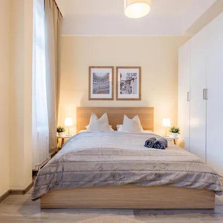 Apartamento Magnificent 3br With Balcony By Dohany Synalogue *