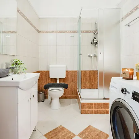 Apartamento Magnificent 3br With Balcony By Dohany Synalogue *